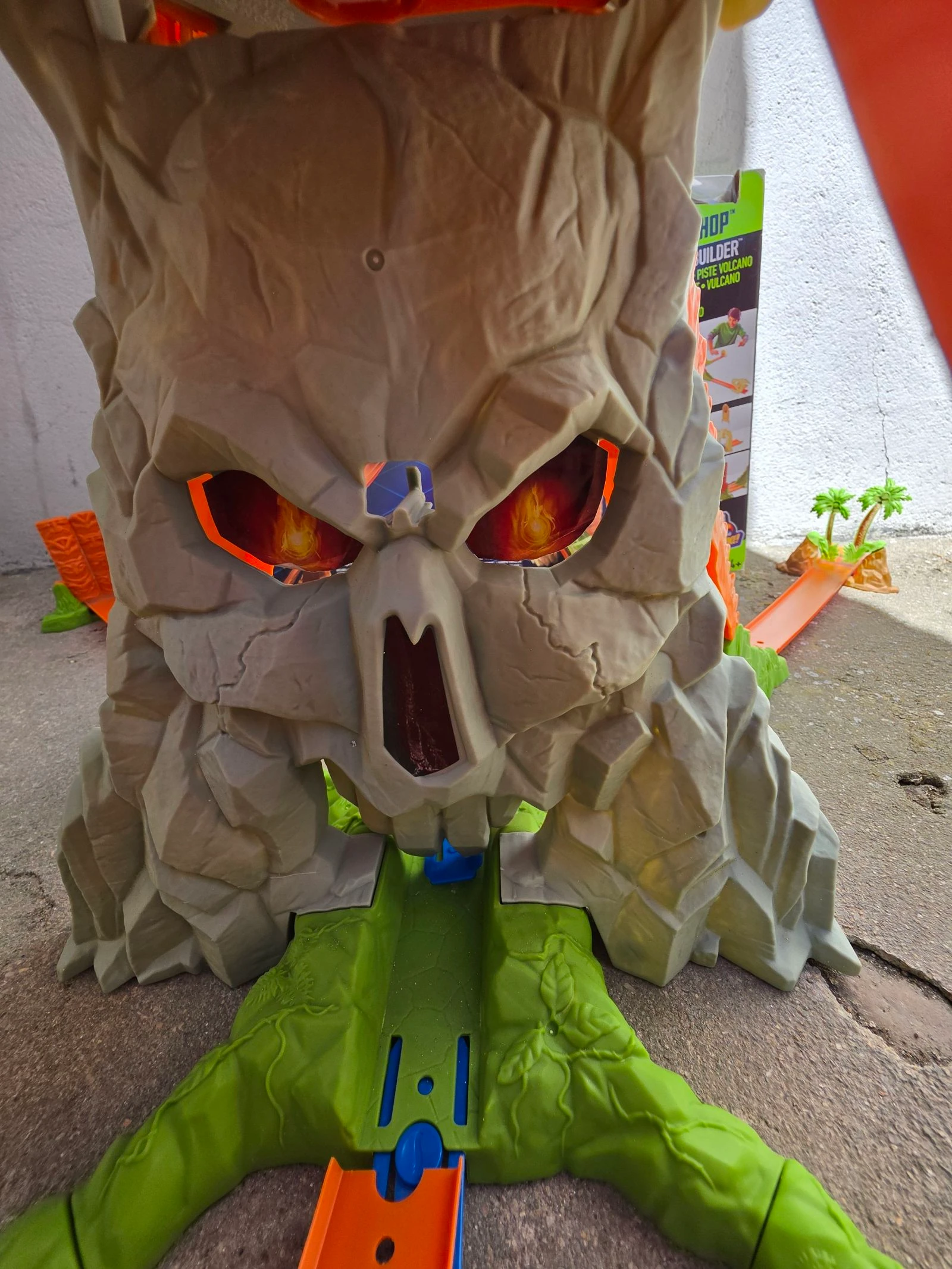 Pista Hot Wheels Volcano Blast  (Supervolcán – photo 8